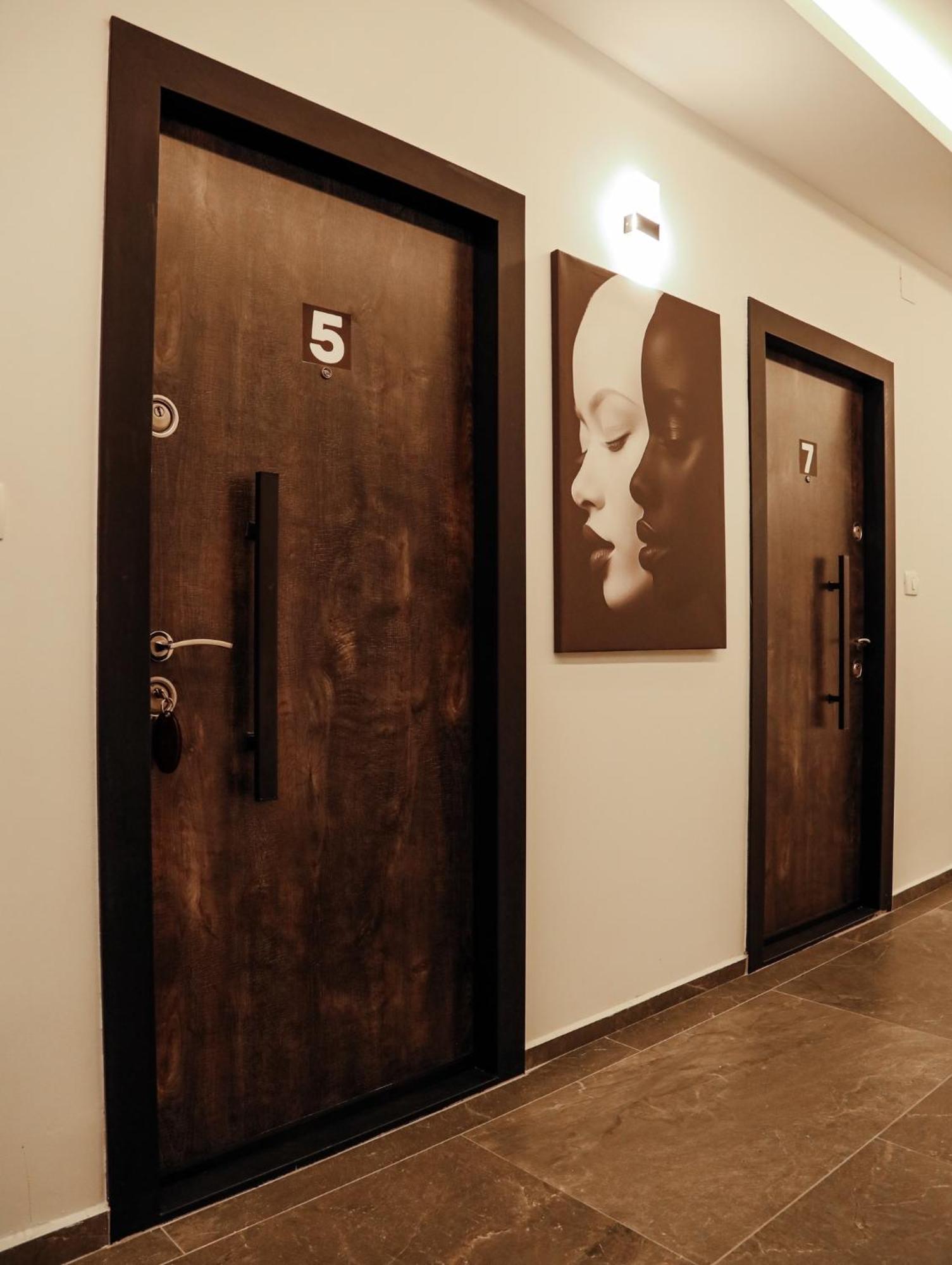 Hotel Europa 92 Ferizaj Exteriér fotografie