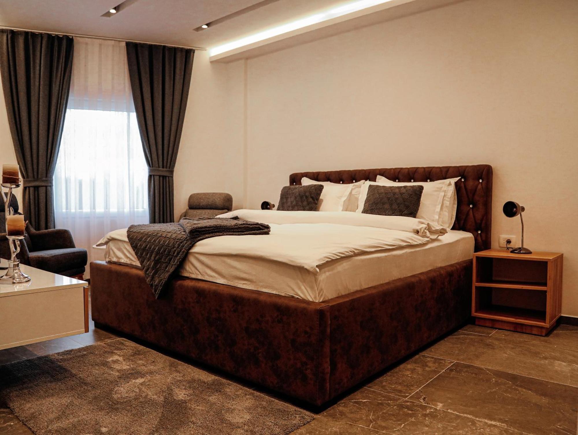 Hotel Europa 92 Ferizaj Exteriér fotografie